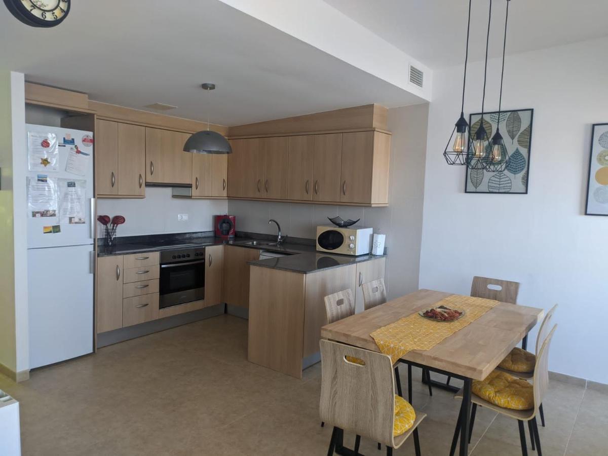 Apartamento Deltafamily ¡ Barbacoa,Piscina, Wifi Chromecast !! Els Muntells Exterior foto